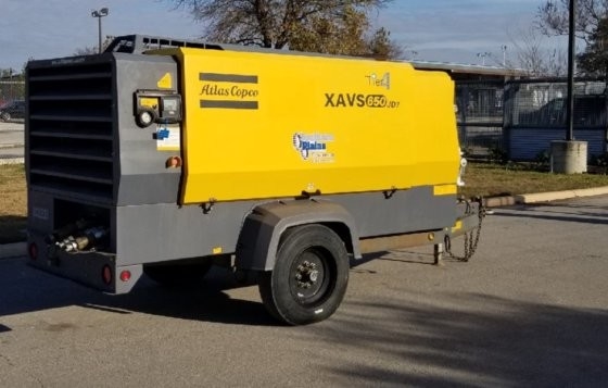 XAVS 650 ضاغط محمول للحمل الكامل 2000Rpm محمول
