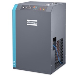 جهاز التحكم الرقمي لجهاز التجفيف Atlas Copco F6-400 مع شاشة عرض نقطة الندى الضغطية لسهولة المراقبة