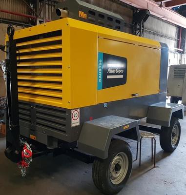 ضاغط محمول XAHS750 12 بار 21 M3/min محرك كومنز