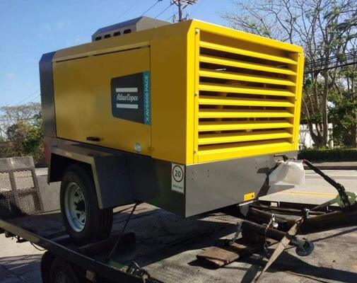 ضاغط محمول XAVS600 PACE مزود بمحرك Cummins نوع معدات ضغط هواء متينة