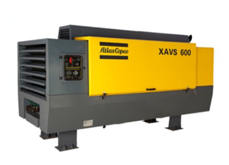 ضاغط هواء محمول XAVS600 PACE ضاغط هواء مريح يحتوي على ضغط عمل فعلي طبيعي من 5 إلى 14 بار مصمم لسهولة النقل وإمدادات الهواء